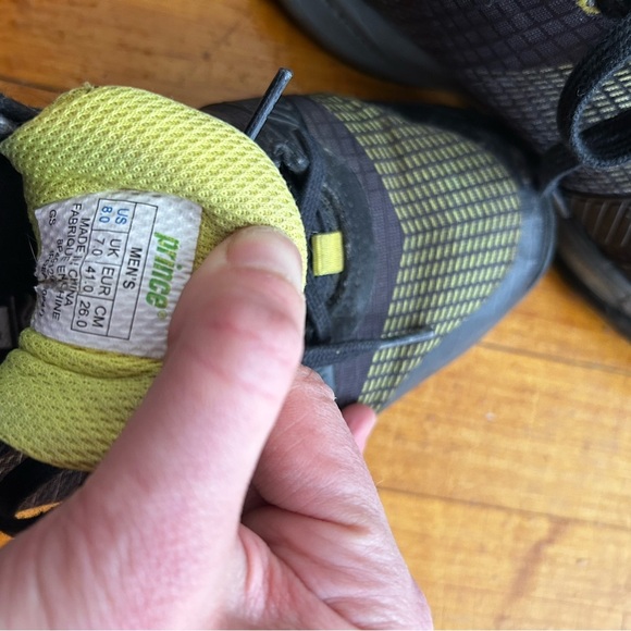 *Great Pre-Owned* Prince T22.5 Black/Yellow Men's Athletic Shoes - Picture 9 of 9